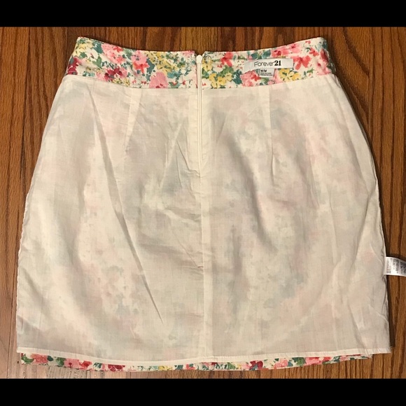 Forever 21 floral cotton flare skirt M - Picture 6 of 12